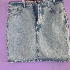 H&M Jean Skirt Size 14, With Pockets!